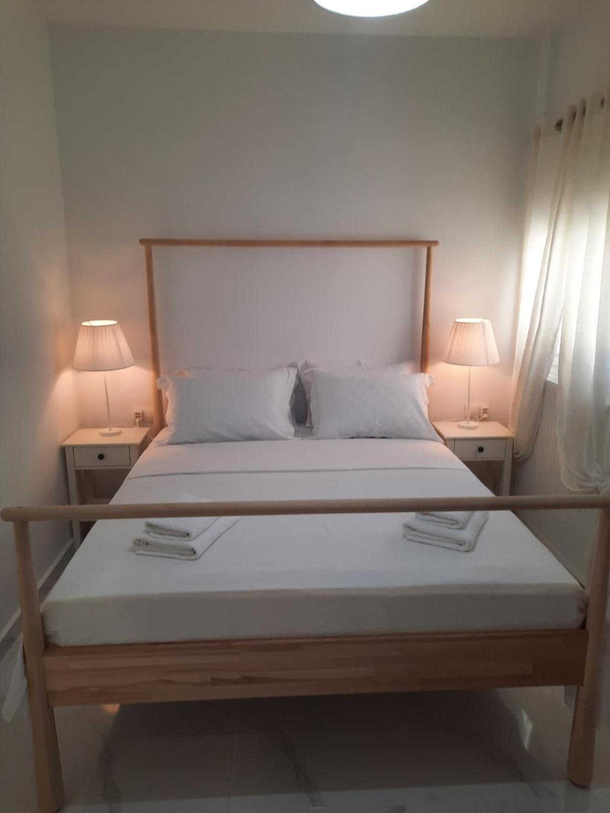 House B Diavata, Thessalonikiアパートメント エクステリア 写真